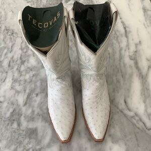 Tecovas “The Sadie” Snow Ostrich Cowgirl Boots